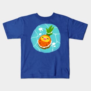 Pineapple NANA - pool Kids T-Shirt